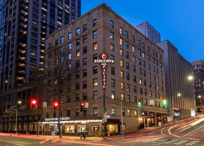 Executive Hotel Pacific